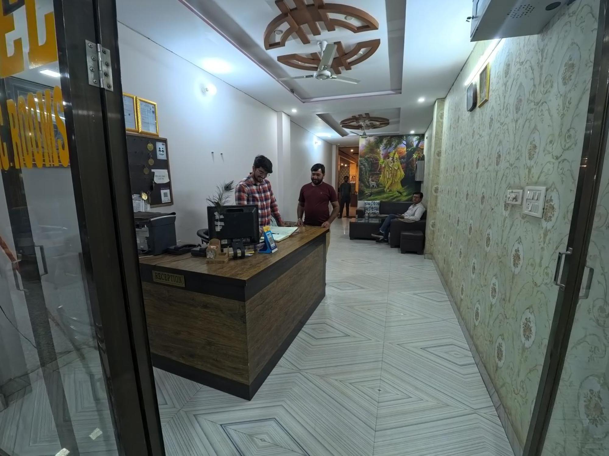 Hotel Aapno Shyam And Restaurant Khātu Exterior photo